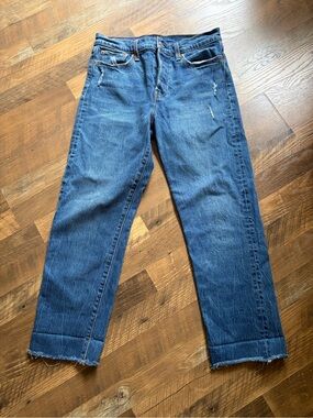 Levi's Medium Blue Cropped Straight-Leg Jeans
